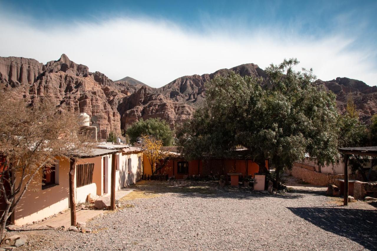Tierra Andina Hostal Y Cabanas Tilcara Exterior foto