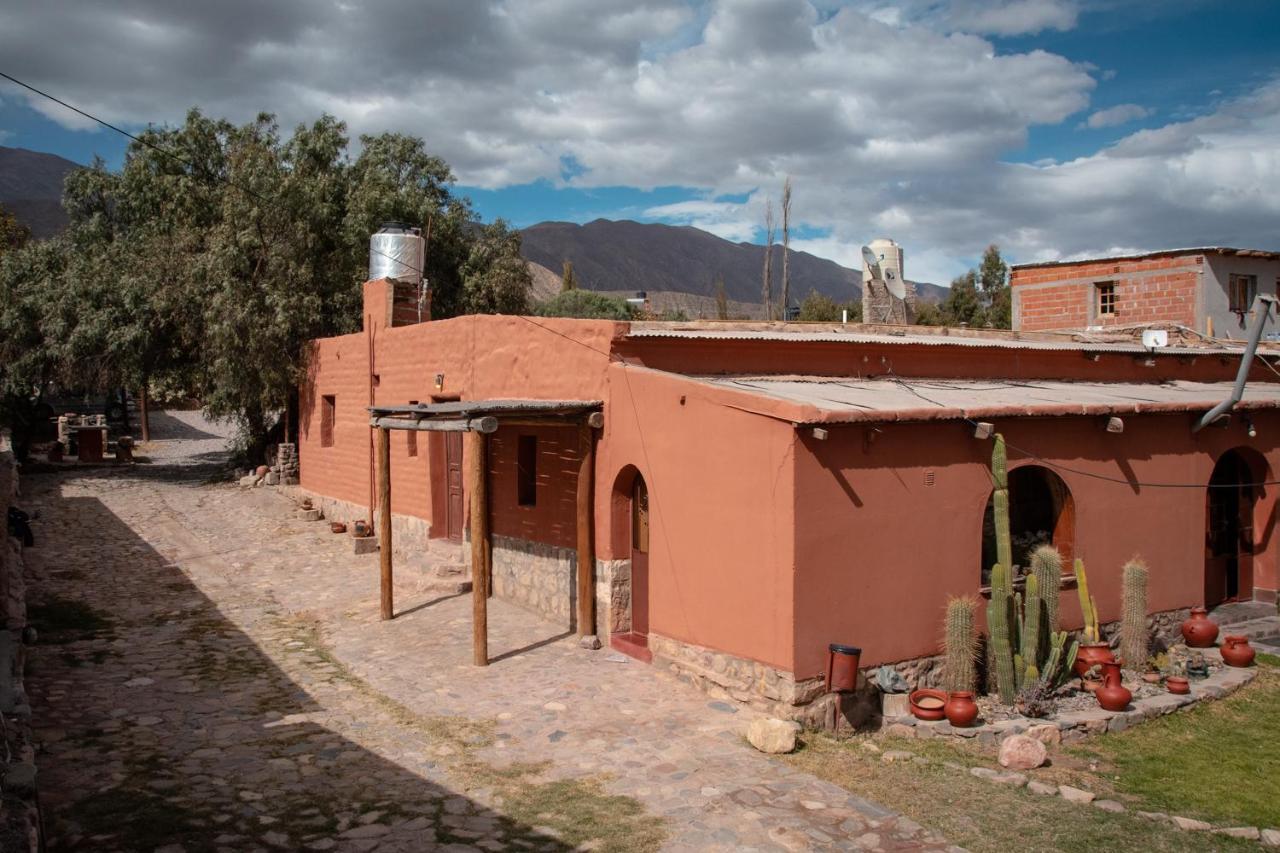 Tierra Andina Hostal Y Cabanas Tilcara Exterior foto